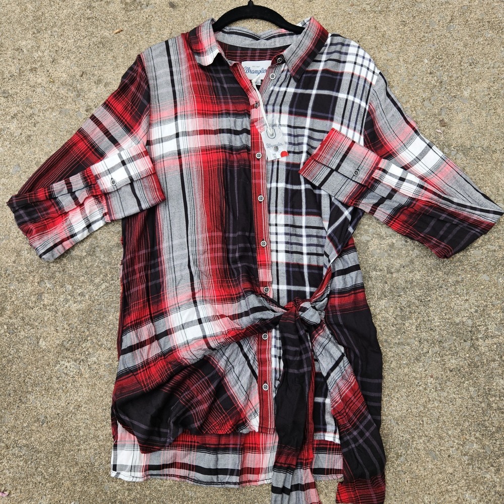 New! Wrangler Tie Front Women Western Top Shirt Sz M Button Up Red Black Plaid
